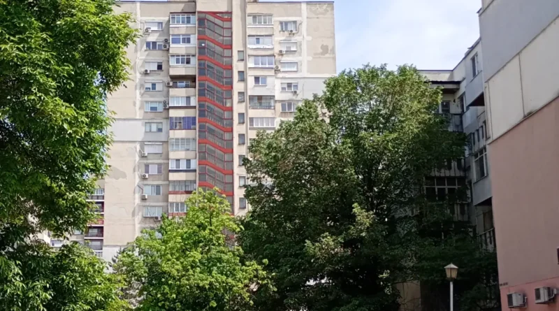 панелки ново строителство Кючука Кючук Париж Говори Кючука
