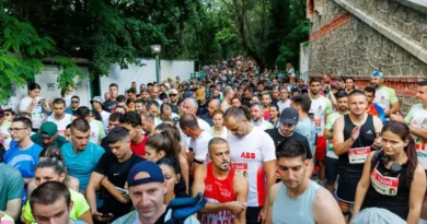 Хиляди тичат на Тепе Джамборе в Пловдив